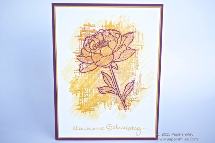 Karte mit Blume aus Pastellkreide